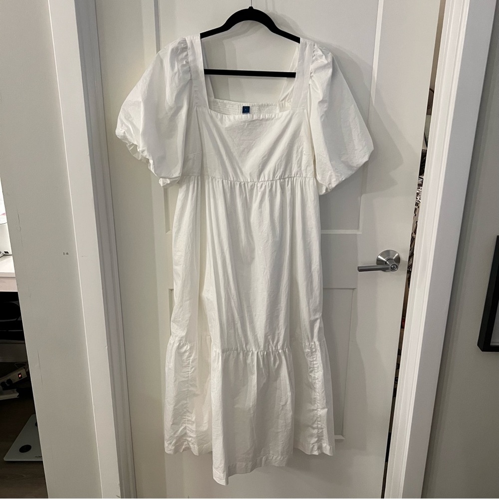 Old Navy white puff sleeve midi dress, large EUC